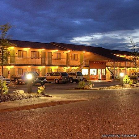 Chestnut Tree Inn Portland Mall 205 Bagian luar foto