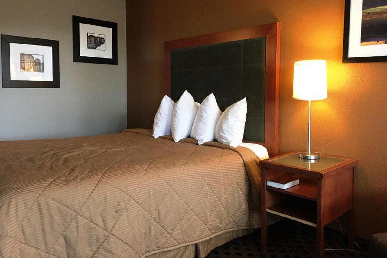 Chestnut Tree Inn Portland Mall 205 Bagian luar foto